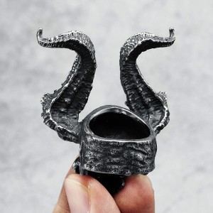 Unieke skull ring met hoorns