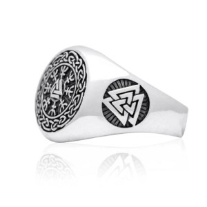 Ring met viking symbolen - Valknut en Aegishjalmur