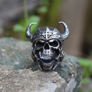 Viking skull ring