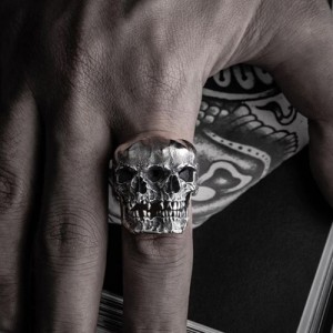 Dubbele skull ring