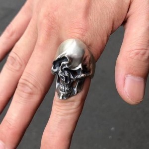 Unieke skull ring