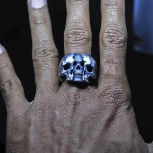 Skull ring met meerdere skulls